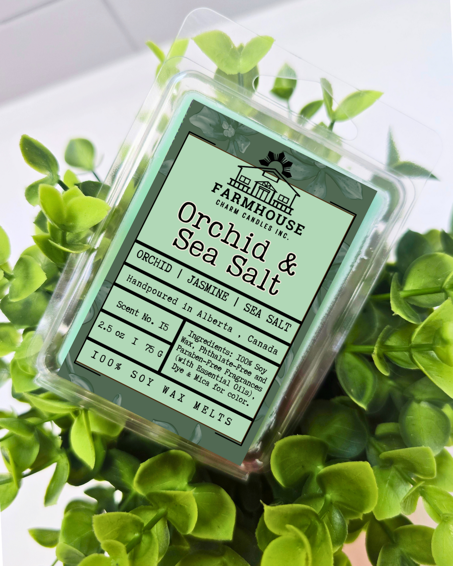 Refreshing blends of floral elegance of orchid and jasmine, kissed by the crisp, clean notes of sea salt. Topped with charming light green succulent wax embeds, it’s a mini oasis in a jar. Orchid Sea Salt Soy Wax Melts -Farmhouse Charm Candles