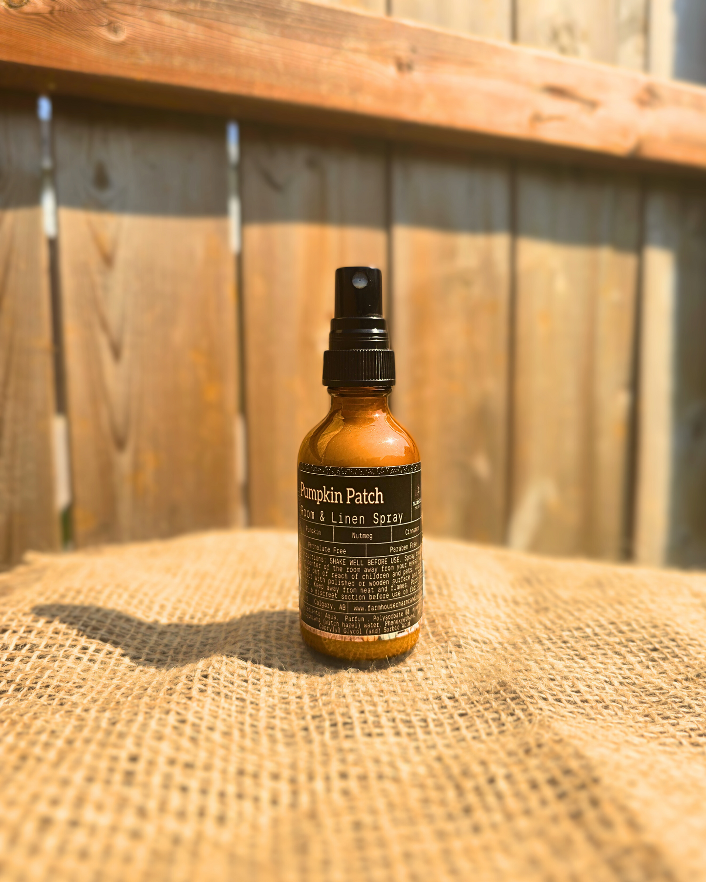 Pumpkin Patch Room and Linen Spray - A Cozy Autumn Delight

Capture the essence of fall with our Pumpkin Patch Room and Linen Spray, a delightful blend of pumpkin, nutmeg, an